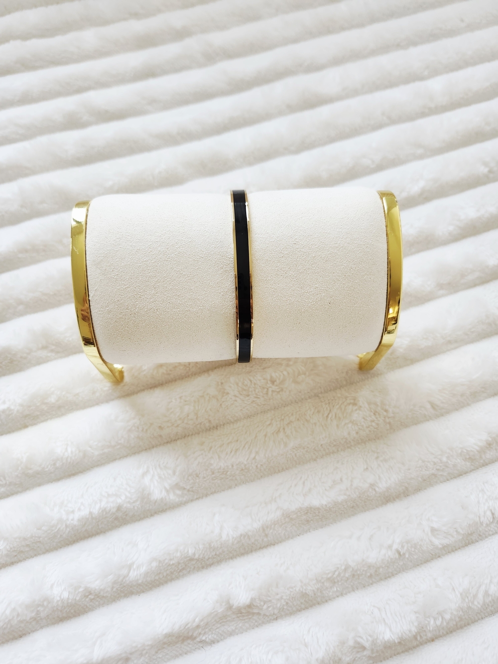 Gold Tone Bangle Bracelet Black Enamel Inlay Channel Design Hinged Open Closure